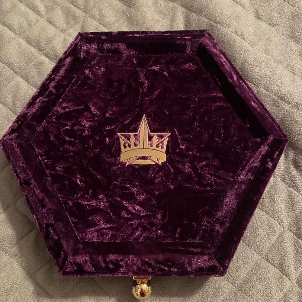 SOLD - Jeffree Star Blood Lust